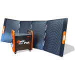 Folding-Solar-Panels.jpg
